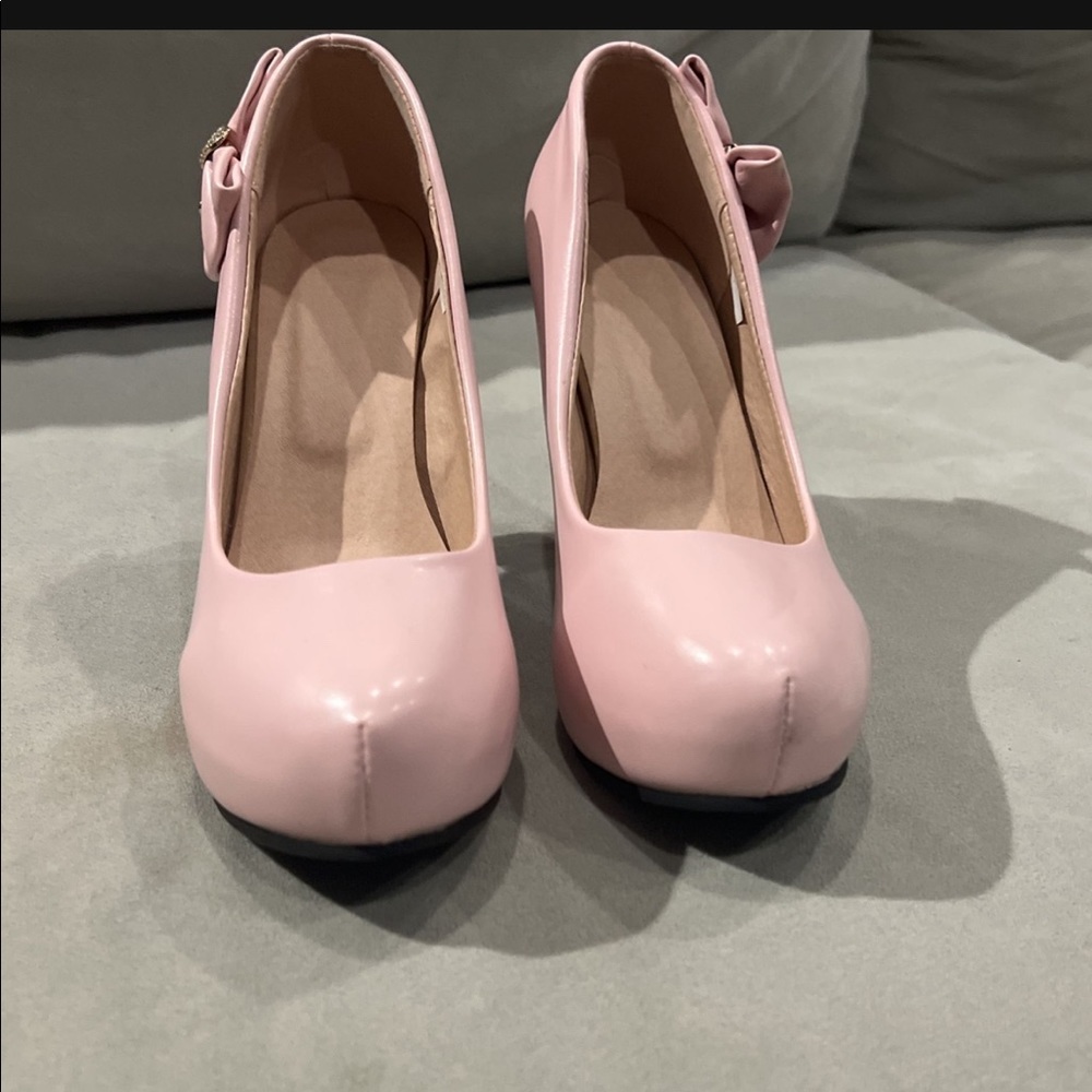 Women 4” Dress Heels Size 8